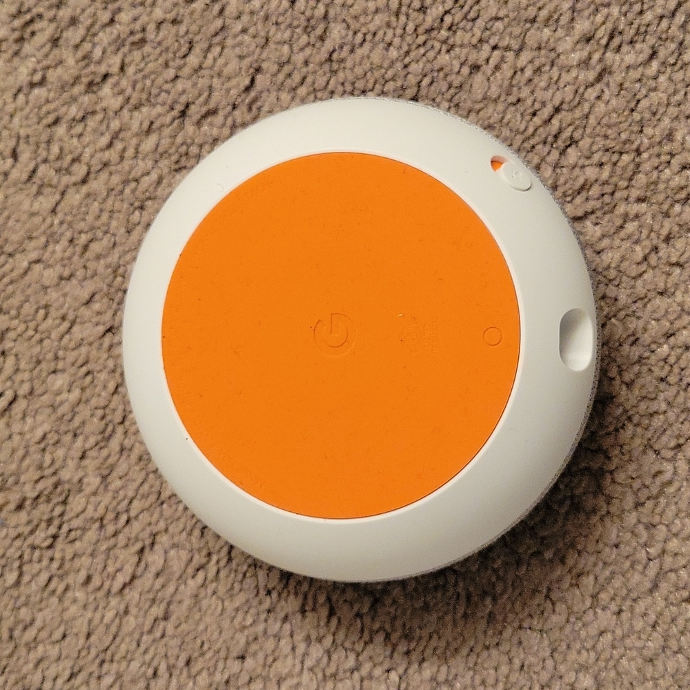 Google Home Mini - Picture 3 of 4